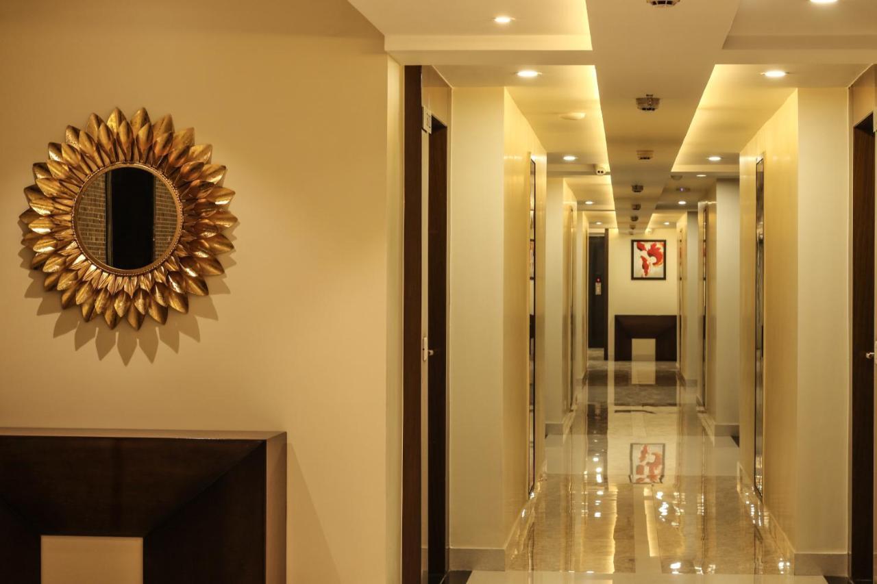 Отель The Grand Asansol Экстерьер фото