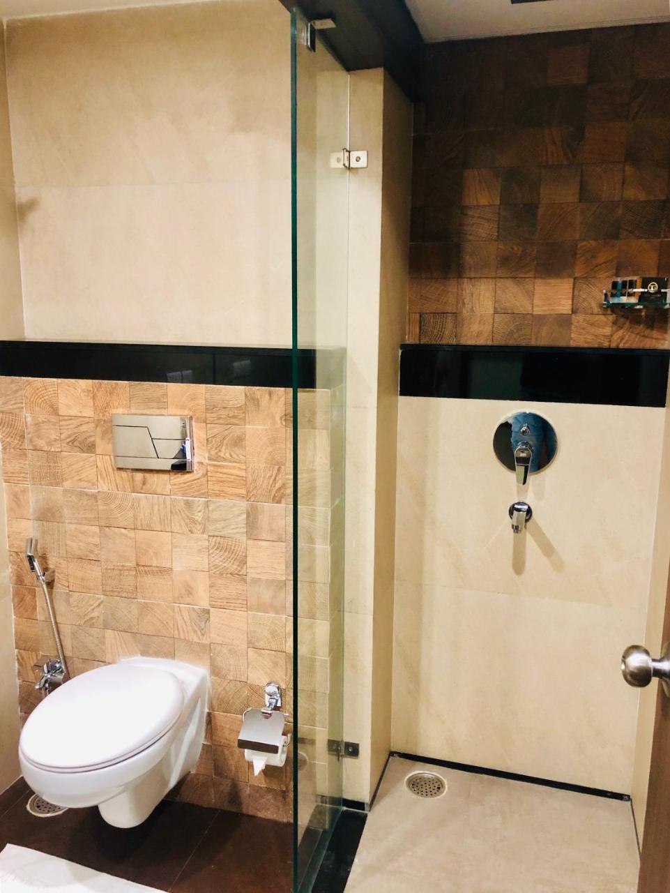 Отель The Grand Asansol Экстерьер фото